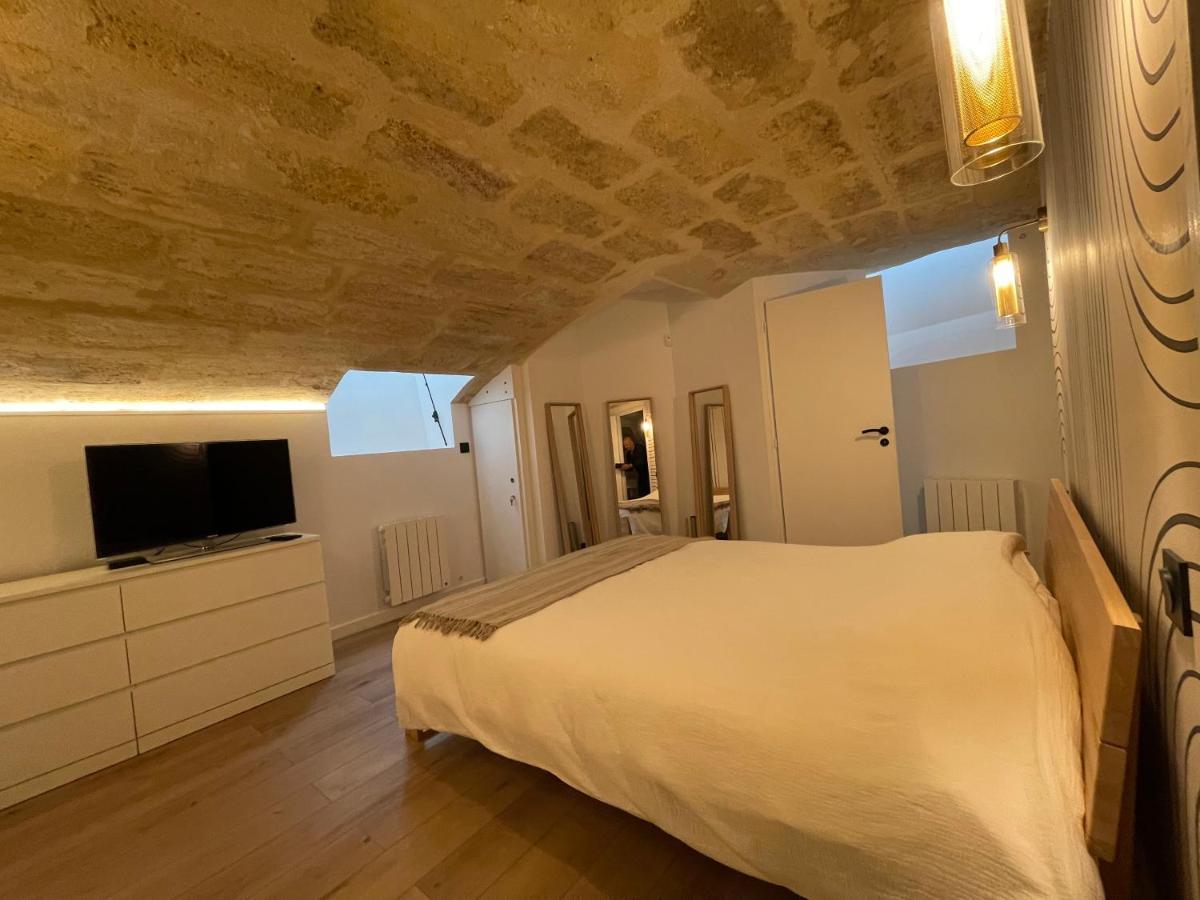Le Loft Bleu - Un Atelier-Cocon Elegant & Central Bordeaux Esterno foto